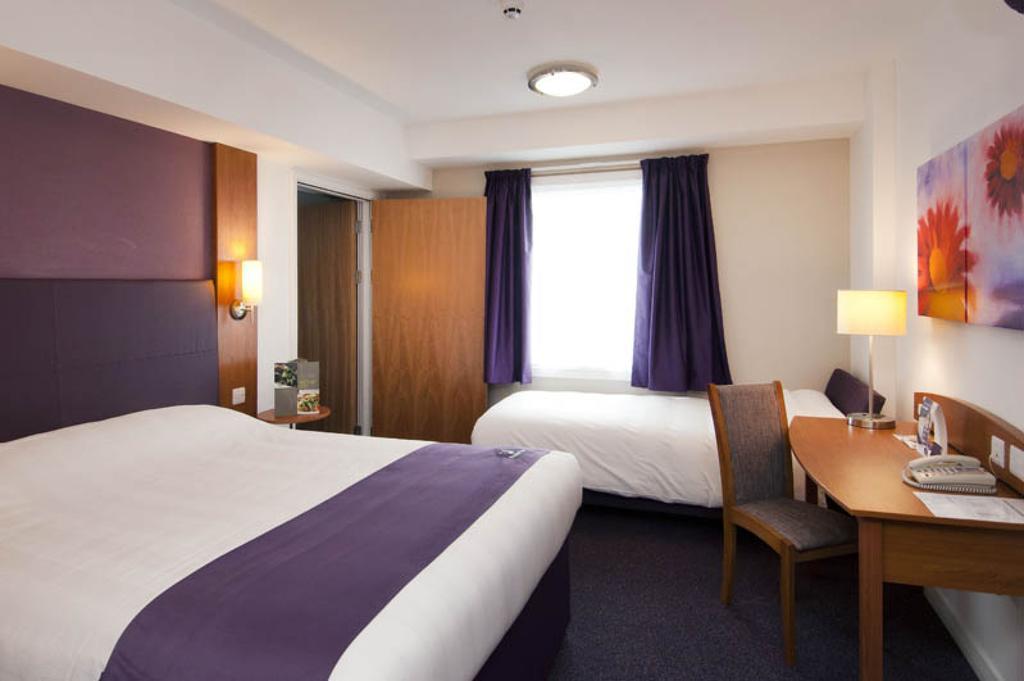 Premier Inn London Kensington Zimmer foto