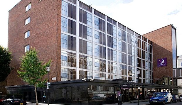 Premier Inn London Kensington Exterior foto